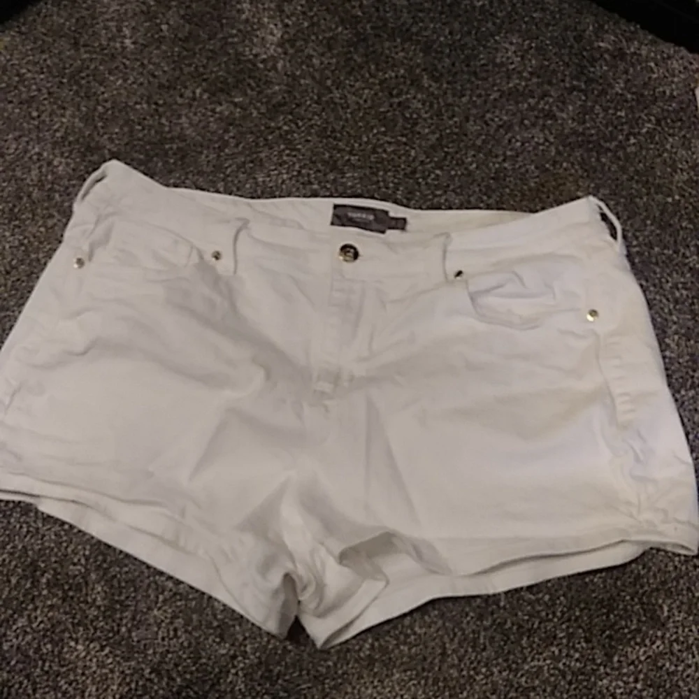 Torrid bundle - Picture 2 of 4